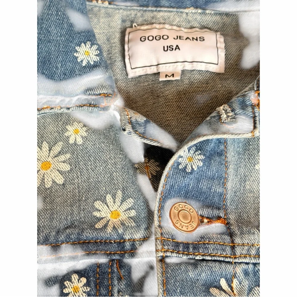 GOGO Jeans Daisy Print Denim Jacket - Picture 4 of 7